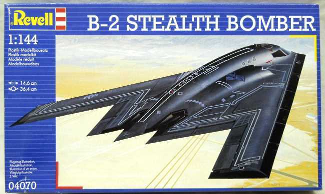 Revell 1/144 B-2 Stealth Bomber, 04070 plastic model kit